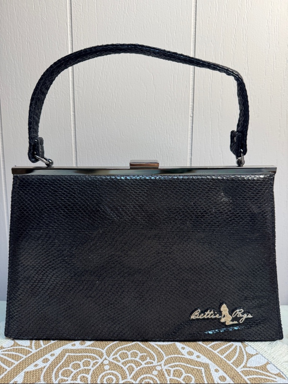 SOURPUSS BETTIE PAGE Handbag Rockabilly Black Snake Skin Red Satin
